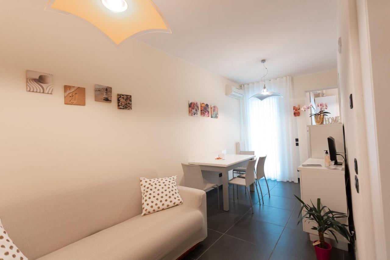 Ca Sottomarina Gli Appartamenti In Centro Apartsuite Екстериор снимка